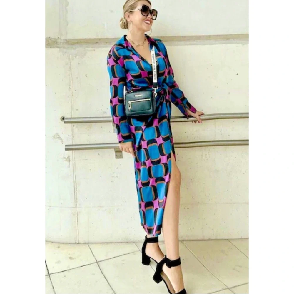 Zara Printed Wrap Midi Dress - Picture 4 of 14